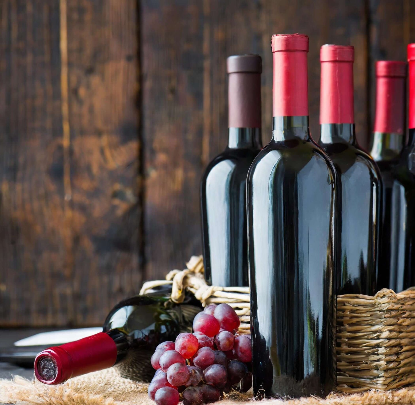 Georgian WineRed Classic CollectionThis option caters to the devoted red wine enthusiast, bringing you a selection of rich, robust reds at outstanding value for money. Enjoy the velvety textures and bold flavours of the world's finest red wines. Country o